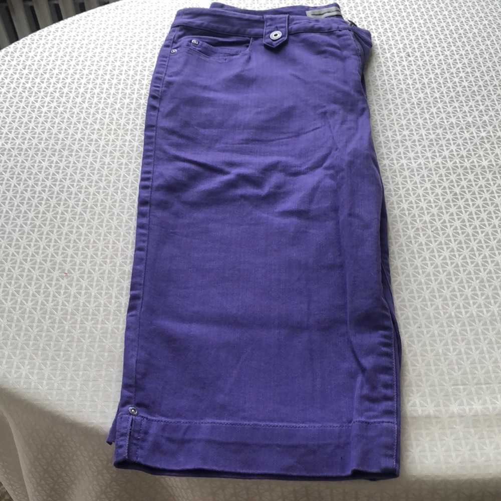 Women’s brand new never worn purple Capri Jeans - Picture 5 of 6